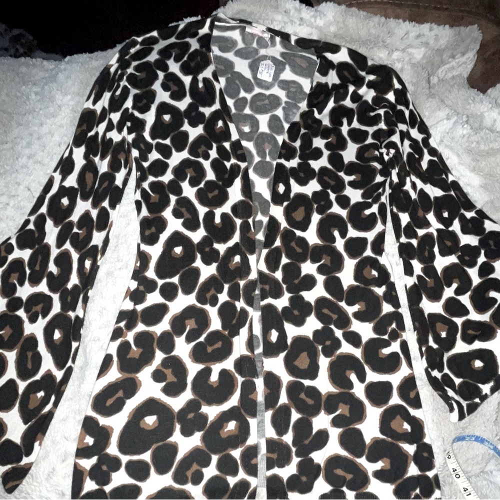 Women’s Leopard Print Bell Sleeve Cardigan
